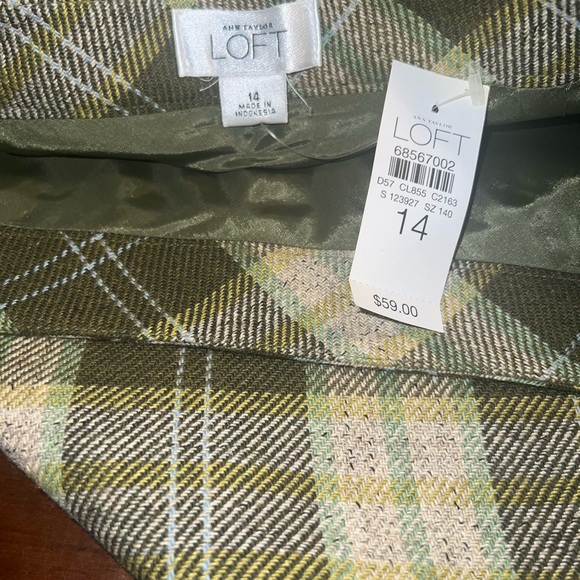 NWT LOFT Green Plaid A-Line Skirt 14 - Picture 6 of 6
